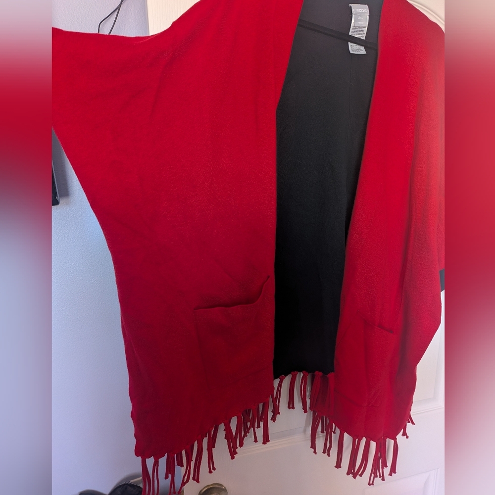 Chico's Black and Red Reversible Knit Poncho Wrap With Fringe L/XL - Picture 5 of 6
